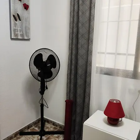 Spanien, Torrevieja, 3 Min Vom *
